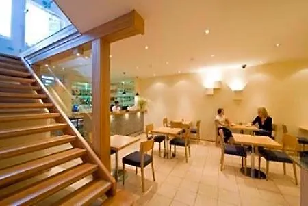Otel Homeland Tampere